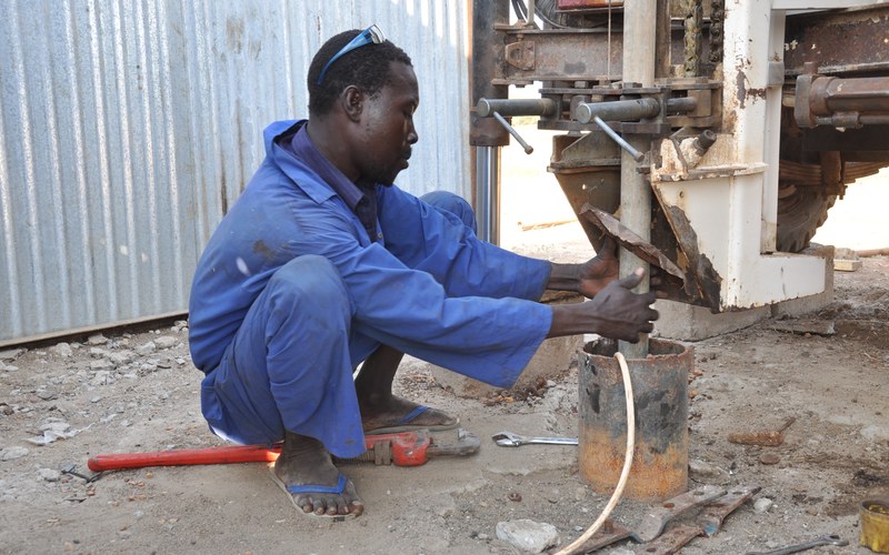 Deep Well Borehole & Pumping Setup